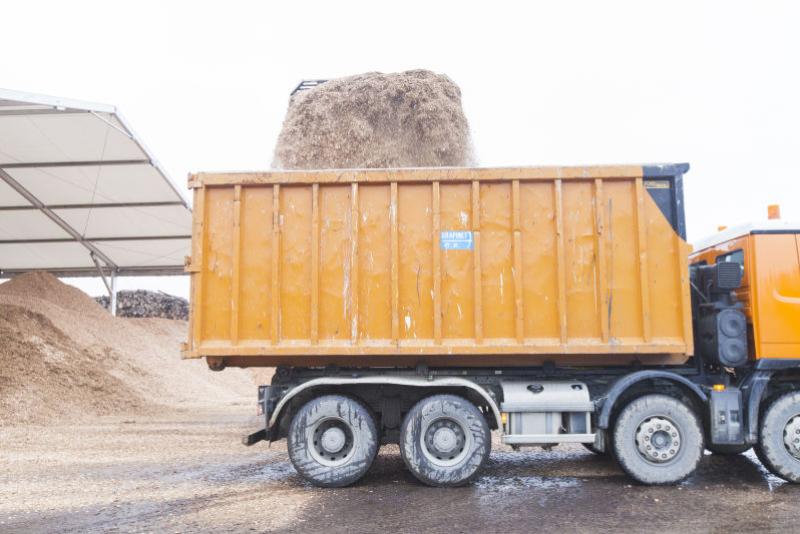 envoi bois chaufferie par camions